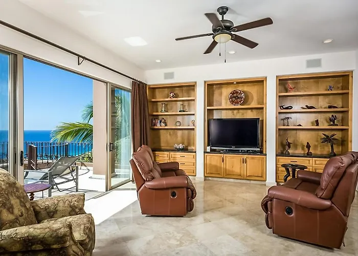 Azure, Cabos Villa