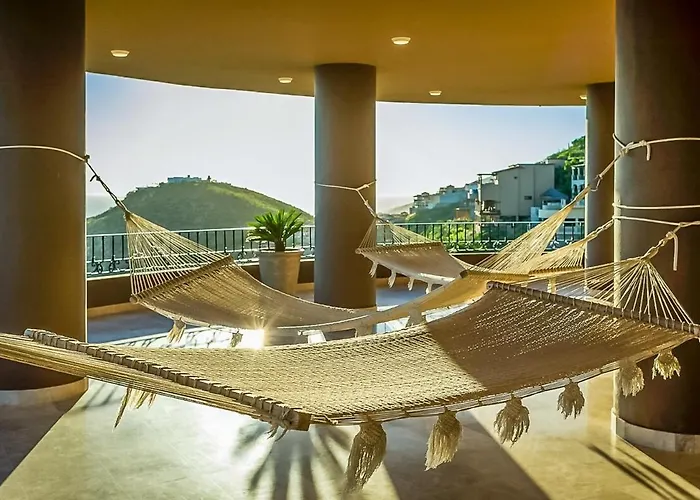 Azure, Cabos Villa *